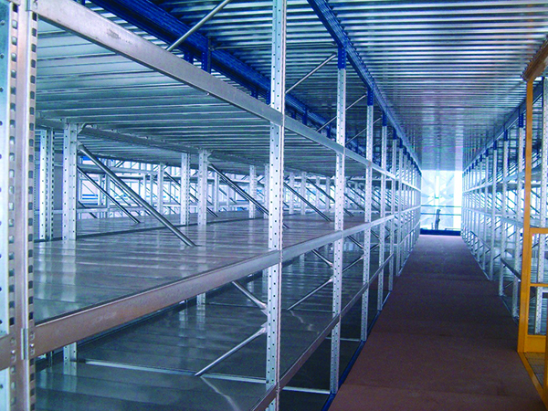 Industrial shelving, industrial shelving, medium-light series, plants, organization of products, goods, shelves, Butti